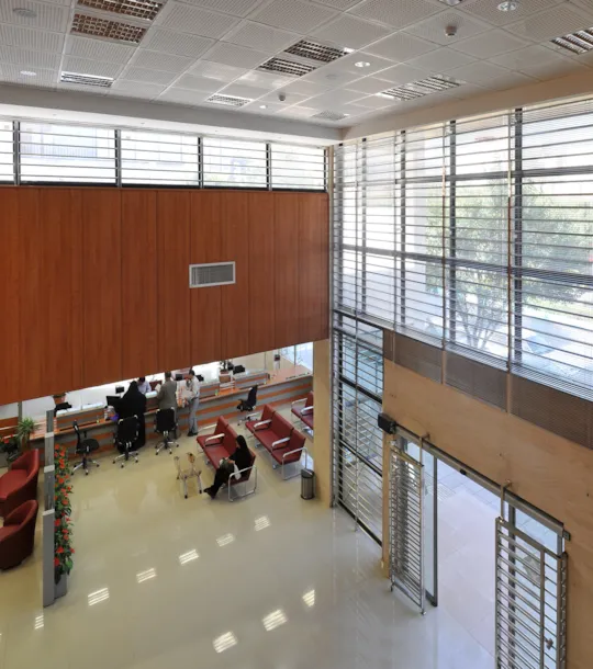 مبنى بنک مهر اقتصاد