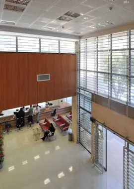 Mehr Eghtesad Bank building